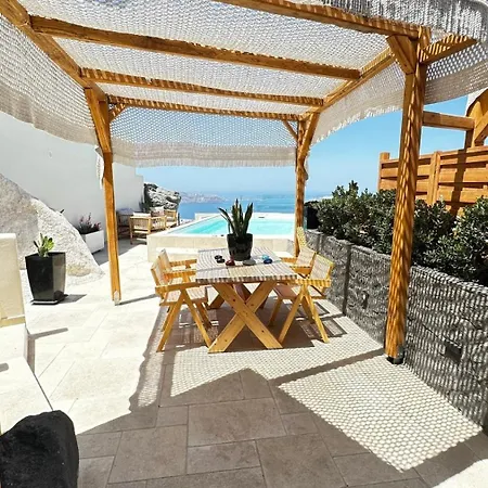 Bed and breakfast Caldera Serenity - Small Luxury 4*
