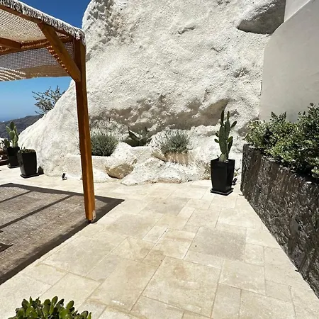 Caldera Serenity - Small Luxury Imerovigli (Santorini)