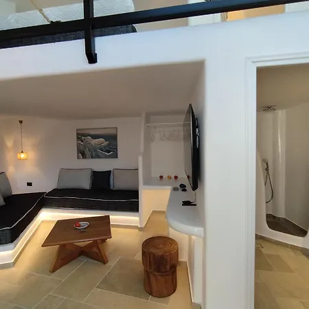 Caldera Serenity - Small Luxury